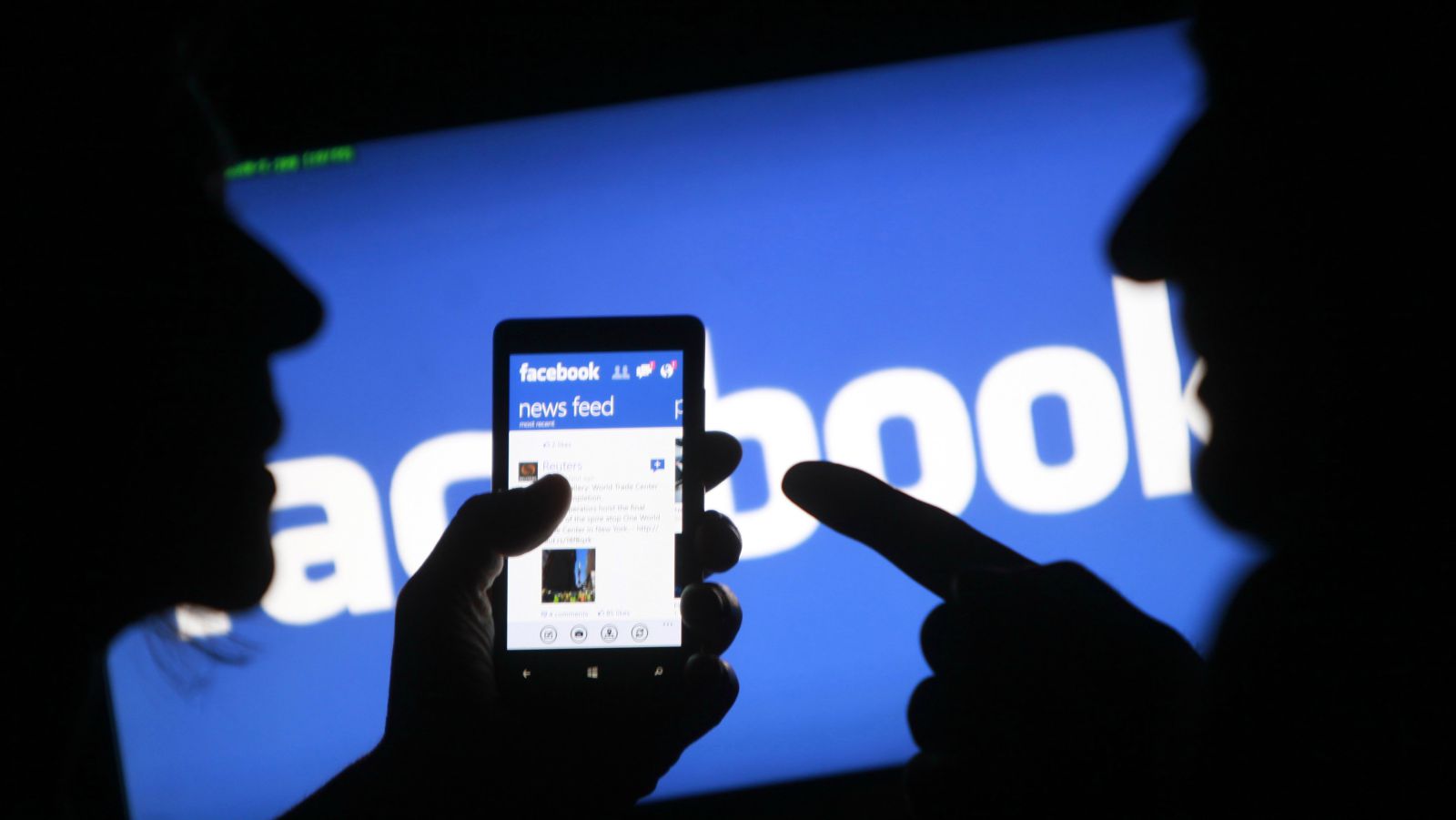 Résultat de recherche d'images pour "facebook"