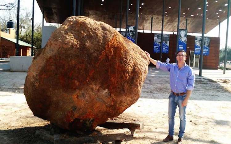 Une énorme météorite de plus de 30 tonnes vient d'être déterrée en Argentine