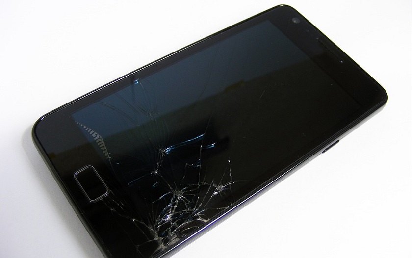 Récupérer les données Android sur un smartphone avec écran cassé