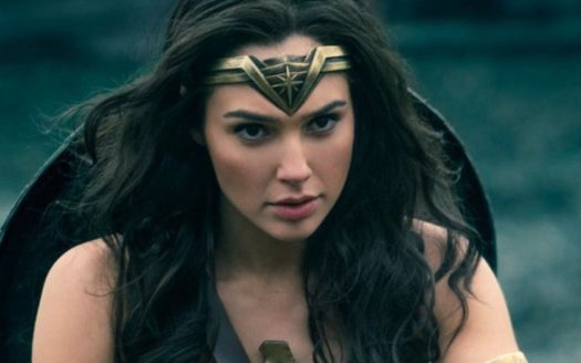 Captain Marvel Comics Homme Ou Femme Wonder Woman, Captain Marvel : les super-héroïnes renforcent l'estime