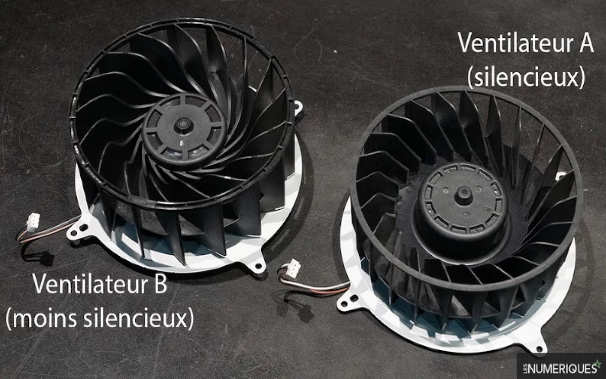 Deux PS5, deux ventilateurs. Image Les Numériques