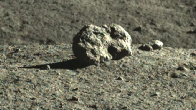 La roche lunaire en question - Crédit : Ourspace/CNSA