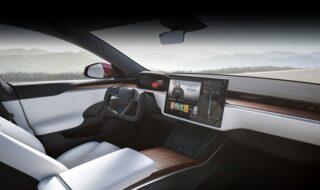 Tesla : les jeux Steam bientôt jouables dans les voitures électriques, annonce Elon Musk