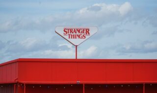 Stranger Things : au tour de Caroline Polachek de rendre hommage à Kate Bush