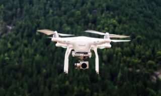 Le tout premier service régulier de livraison par drone débarque au Royaume-Uni