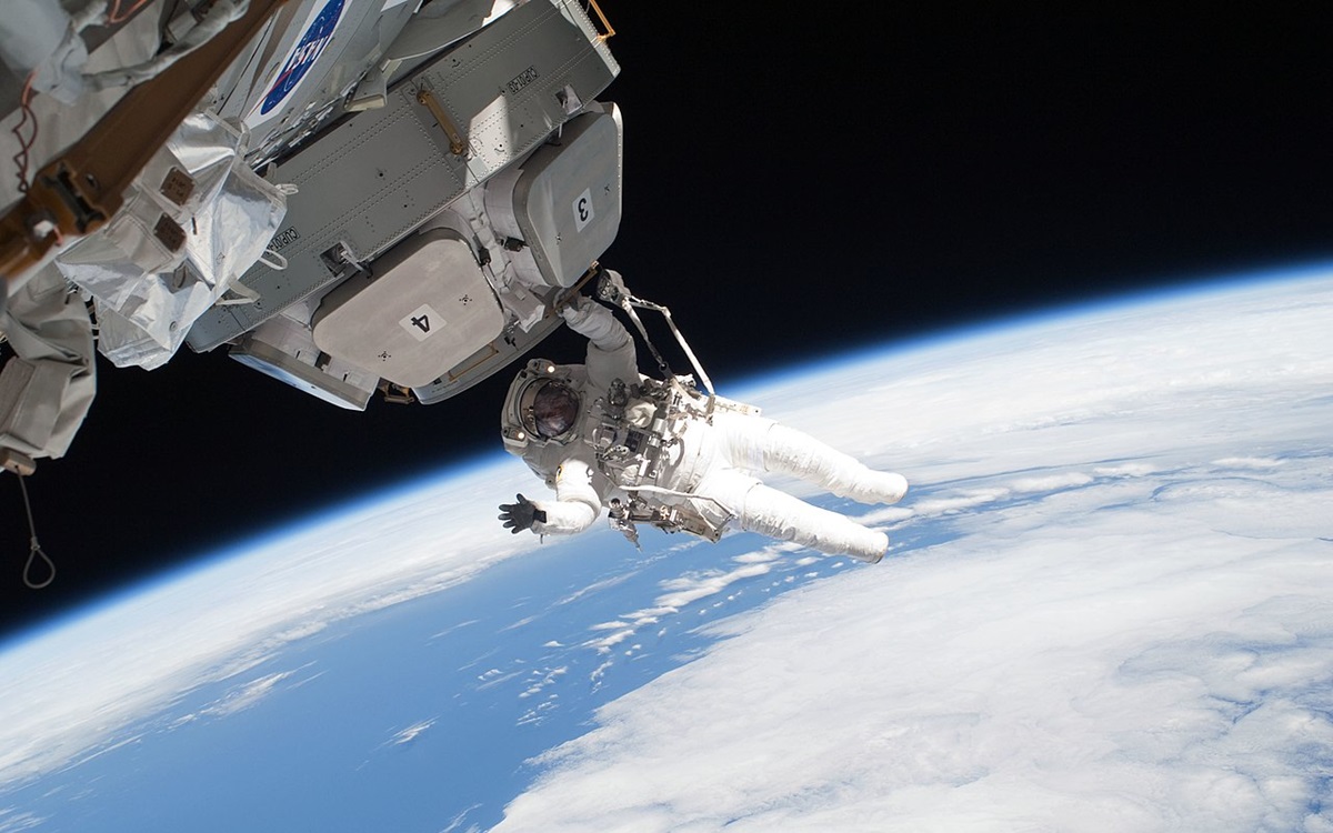 NASA : SpaceX sera chargé de désorbiter la station spatiale internationale (ISS)