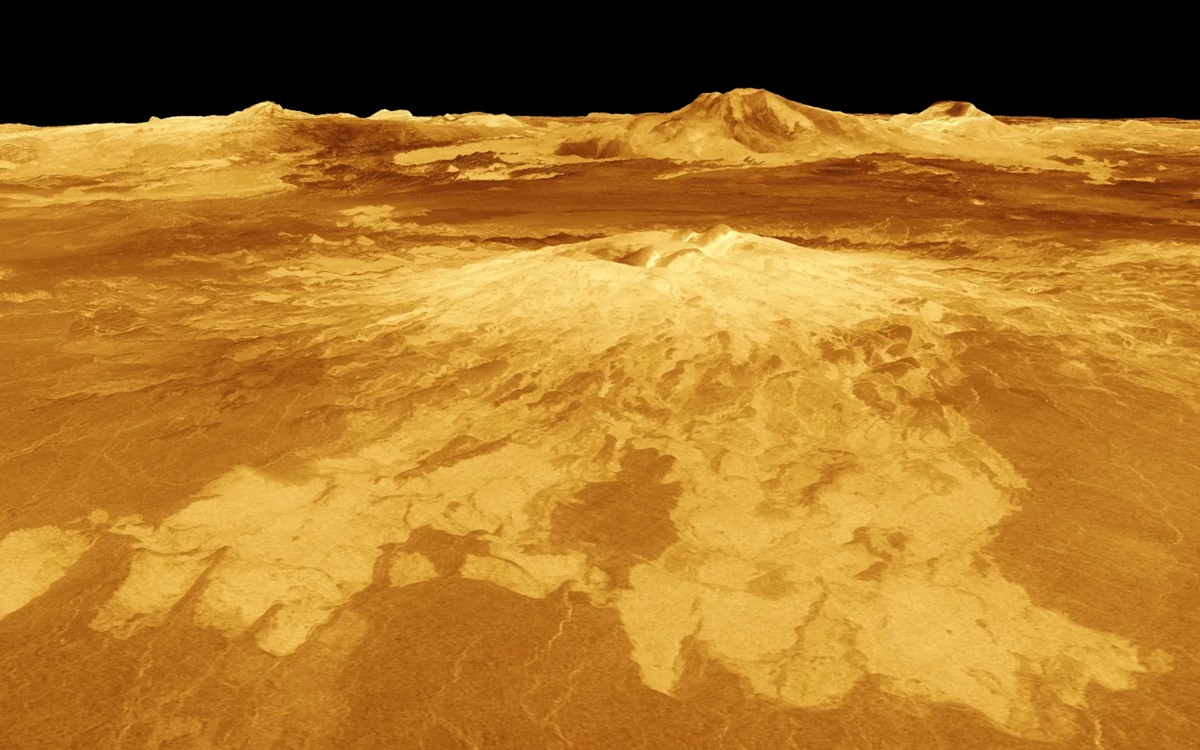 Vénus : des scientifiques détectent des signes de vie potentiels sur la planète la plus chaude du système solaire