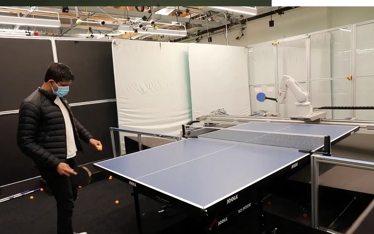 Google DeepMind dévoile un robot capable de vous battre au ping-pong