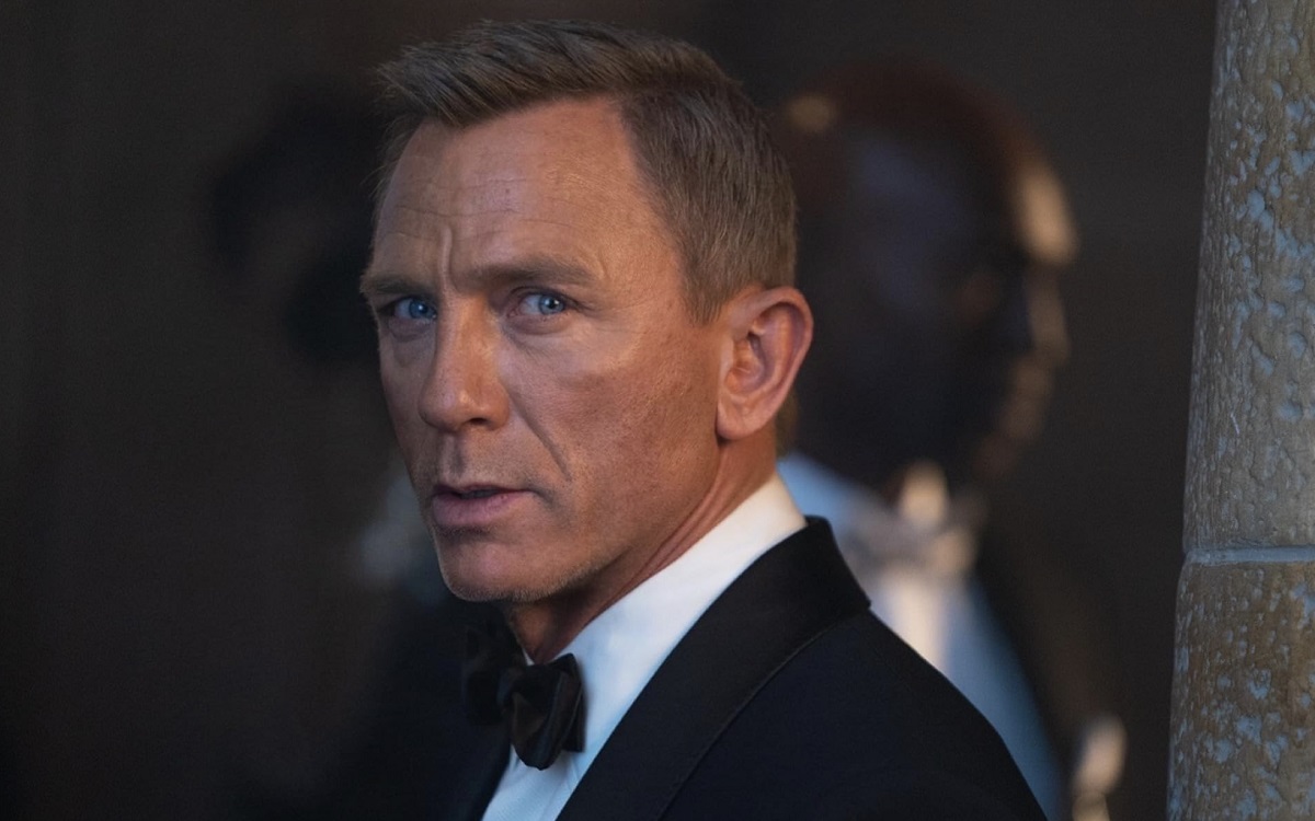 James Bond (Daniel Craig)