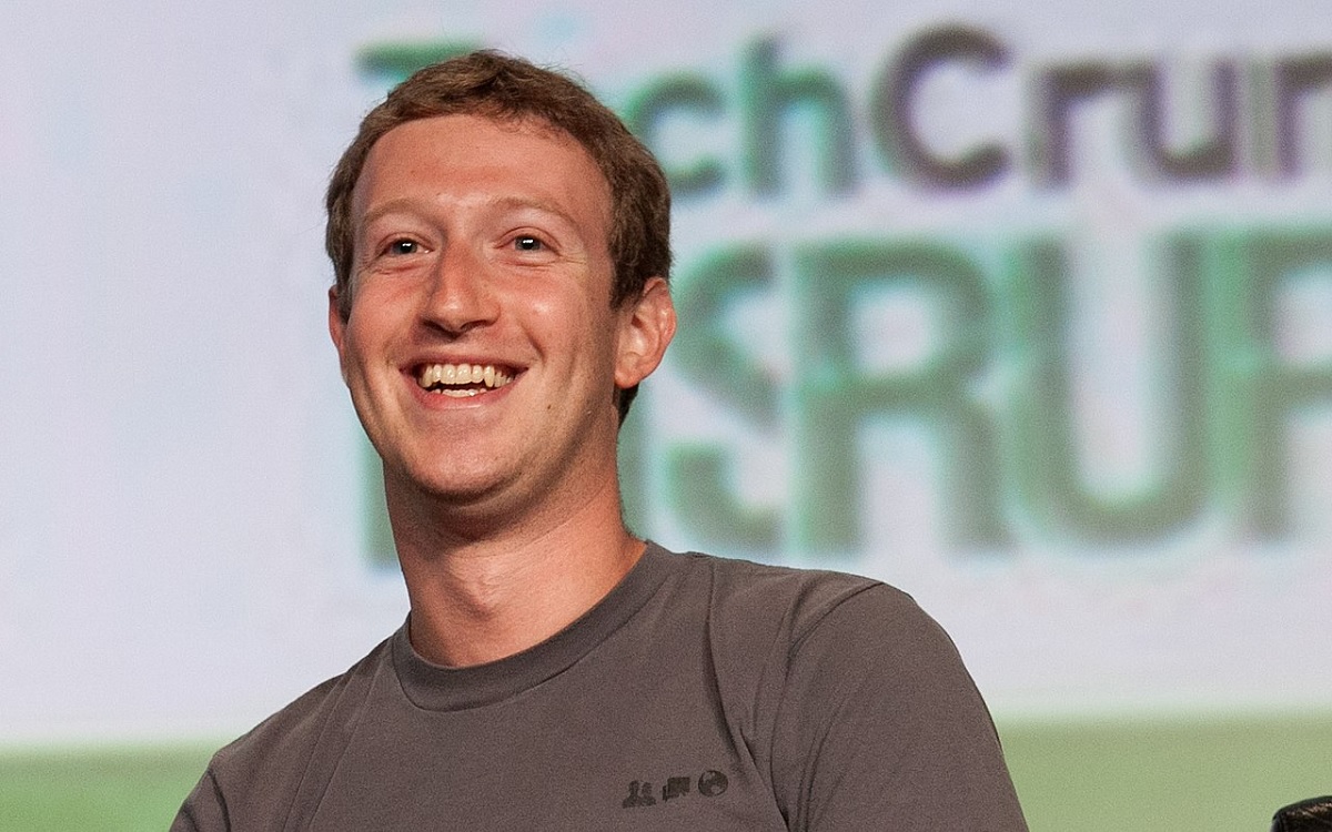 Meta : Mark Zuckerberg veut un nouvel assistant IA “premium” et davantage de pubs