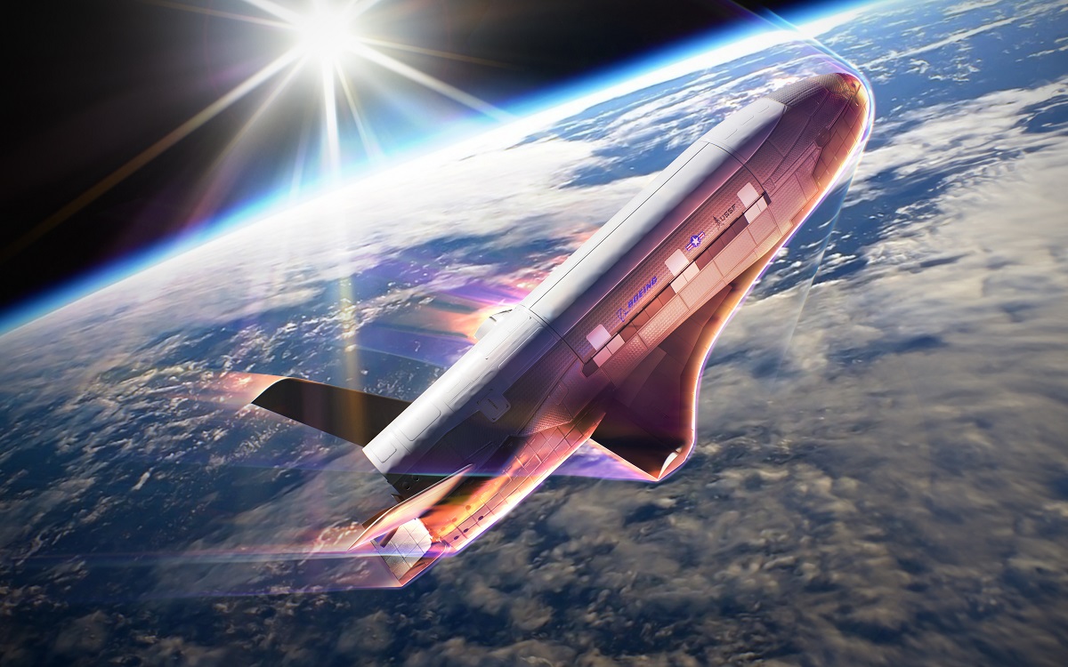 X-37B : le mystérieux avion spatial de la Space Force embarque un appareil quantique