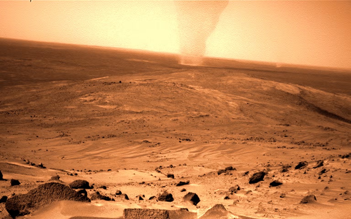 Mars : la poussière martienne serait fatale pour les microbes terrestres