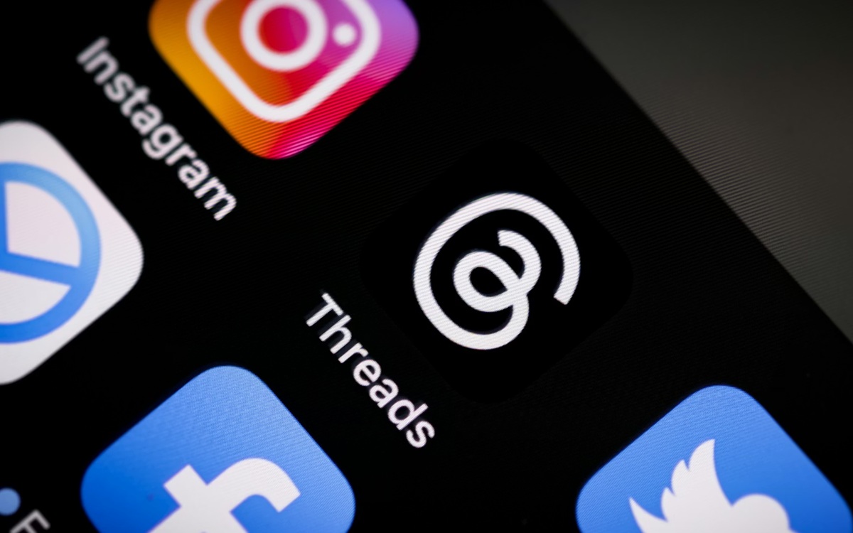 Meta va analyser vos photos pour interdire aux moins de 13 ans l’accès à Facebook et Instagram