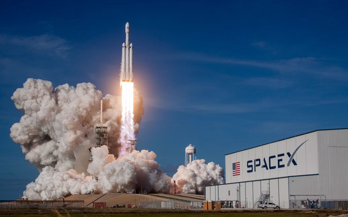 Une fusée de SpaceX va bientôt s&rsquo;écraser sur la Lune, les astronomes sont aux aguets