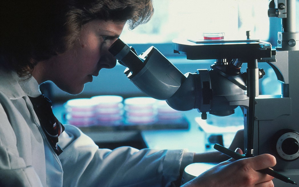 L’intelligence artificielle pourra-t-elle bientôt guérir le cancer ? Peut-être, selon cette start-up